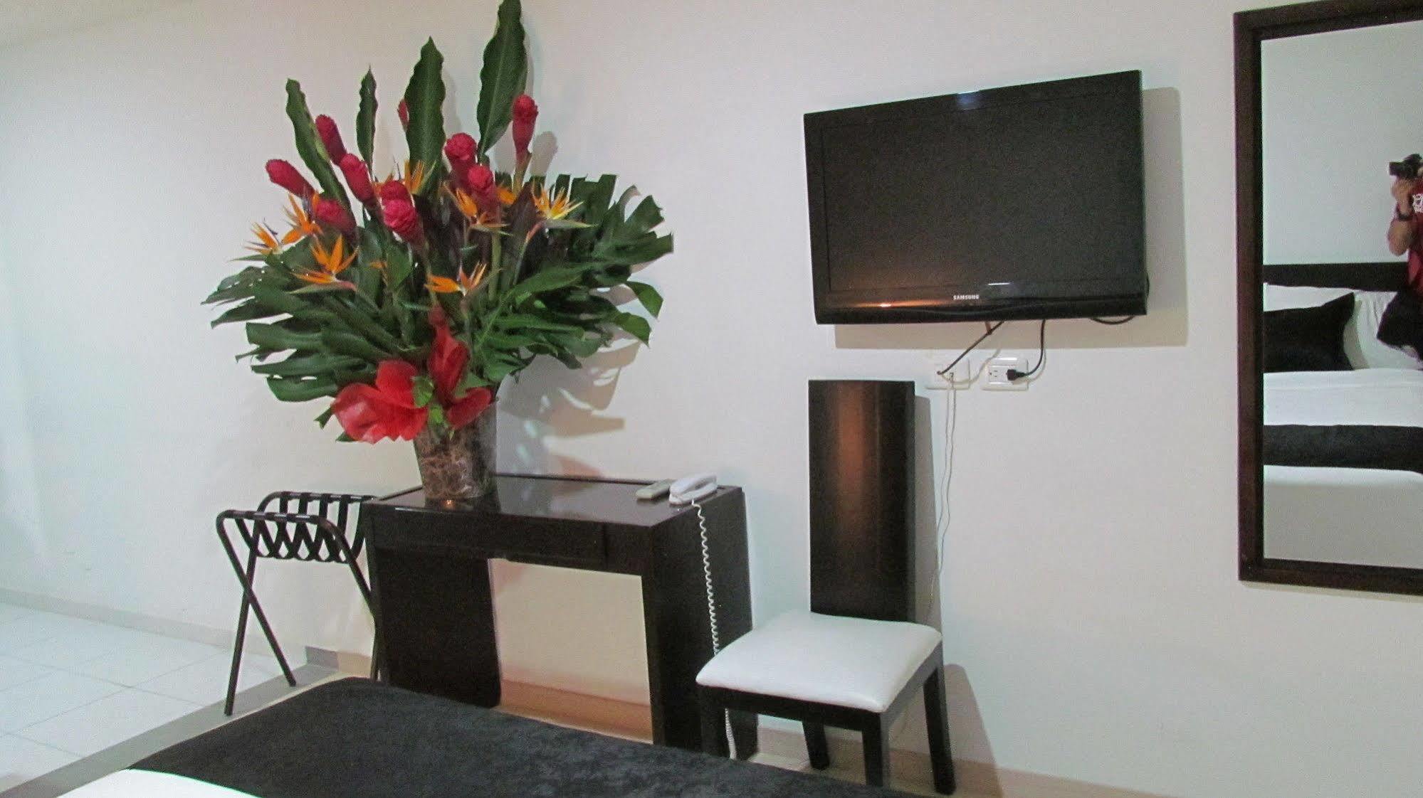 Aparta Hotel Bc Bogotá Kültér fotó